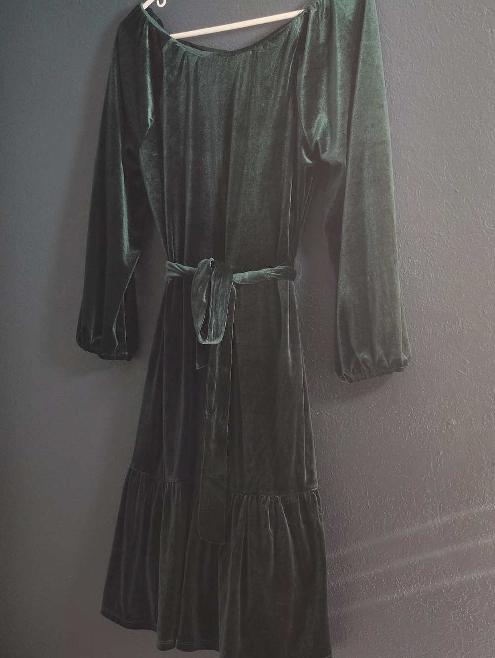 Draper James Emerald Velvet Tie-Waist Long Sleeve Dress